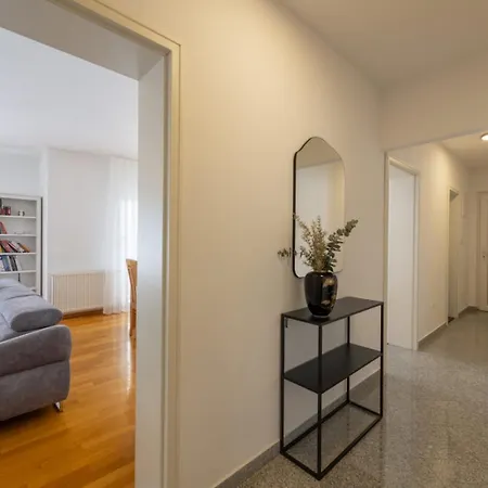 Apartment Makai With A Rooftop Terrace