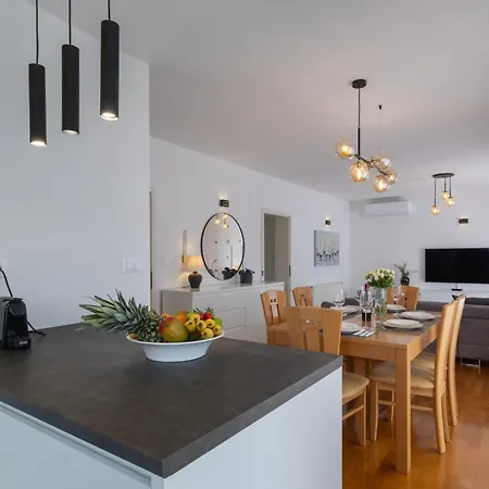 Apartman Makai Kaštela